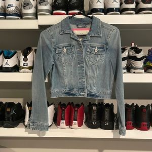 Crop denim jacket